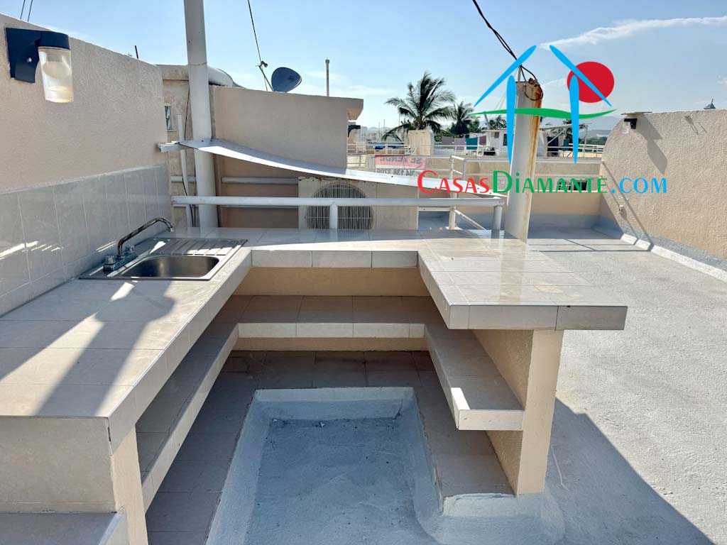 Puente del Mar Catana F 32 - Roof garden 9 Puente del Mar Catana F 32 - Roof garden 9
